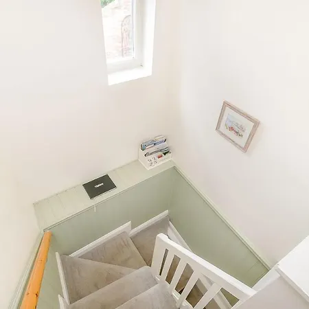 Holiday home Chimes Guisborough